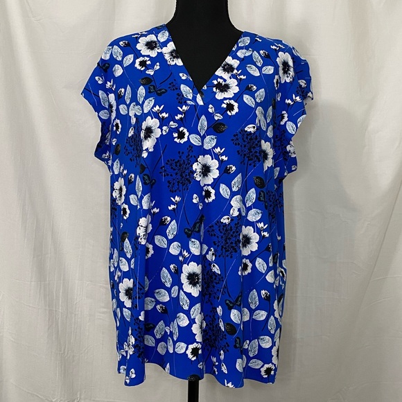 Bundle of 5 Women's Casual/Business Casual Tops | Size 2X - Picture 2 of 7